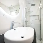 Apartment Diklo - Modern 2 Bedroom Zadar
