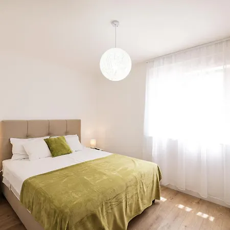 Diklo - Modern 2 Bedroom * Zadar