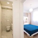 Diklo - Modern 2 Bedroom *