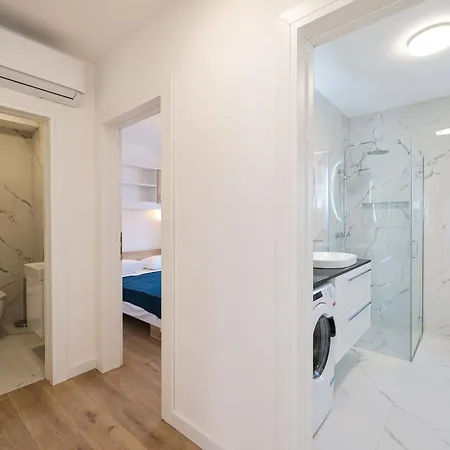 Diklo - Modern 2 Bedroom