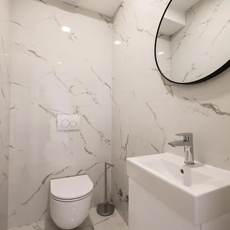 Apartment Diklo - Modern 2 Bedroom *