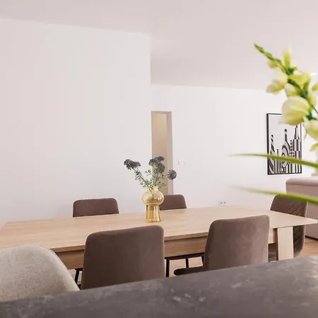 Apartment Diklo - Modern 2 Bedroom